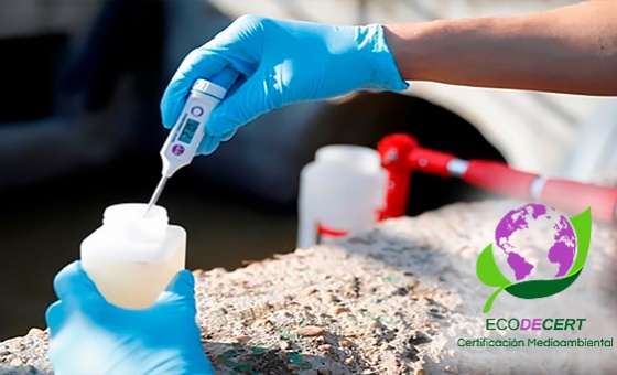 Auditoría Ambiental y Gestión Ambiental Integral para Procesos Productivos Auditoría Ambiental y Gestión Ambiental Integral para Procesos Productivos